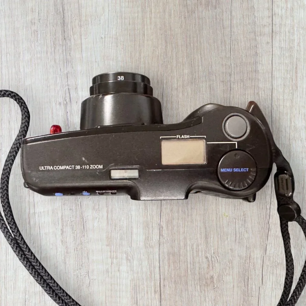 Olympus SuperZoom 3000 DXL 35mm Film Camera Weatherproof Tested Japan Vintage